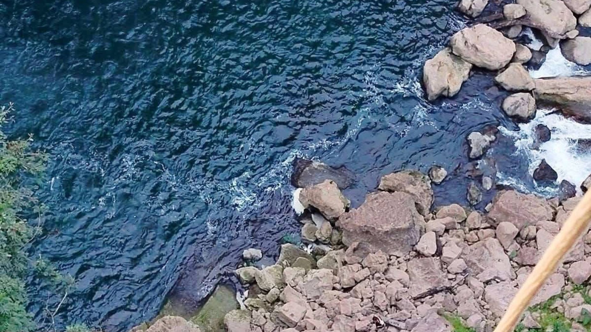 Menor de Edad Muere al Interior de una Cascada del Río Atoyac, en Veracruz